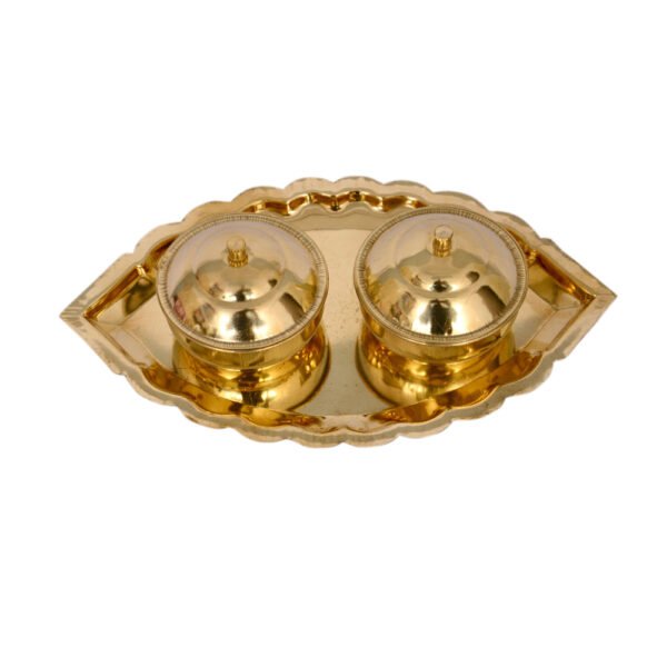 Its a boat shape designed to look very traditional, stylish and inspirational from the day's of royal touch - Image 2
